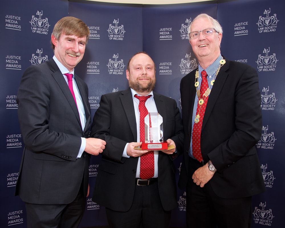 DG Ken Murphy and Law Society President Michael Quinlan with Niall Murray of the Irish Examiner style=