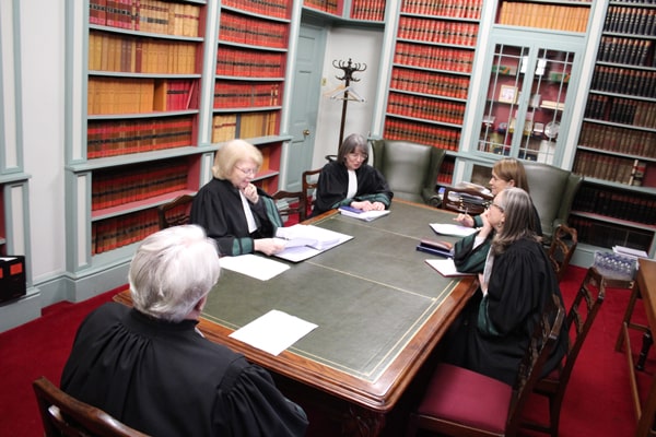 Judges Elizabeth Dunne, Iseult O’Malley, Mary Irvine and Marie Baker with Chief Justice Frank Clarke  style=