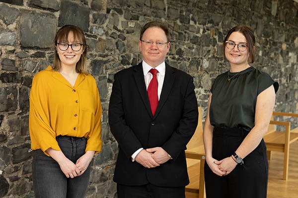 Sarah Kildea (A&L Goodbody) and Saskia Kirrane (Matheson) pictured with  Education Committee chair Richard Hammond SC style=